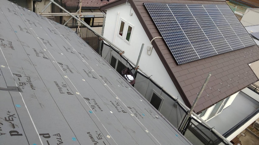 ガルバリウムの屋根（カバー工法）松戸市S様邸